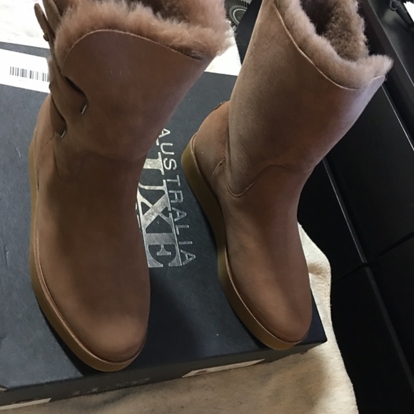 Fall/winter boots - Picture 2 of 4